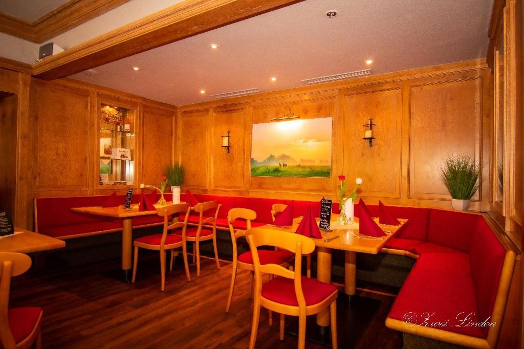 Hotel Zwei Linden - Links Der Elbe - Niedersachsen Balje Exterior foto